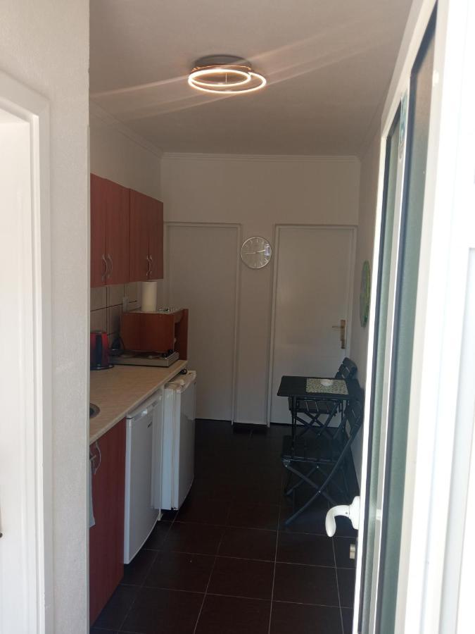 נאום Guest House Inara מראה חיצוני תמונה